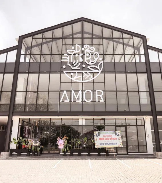 Amor Restaurant & Cafe