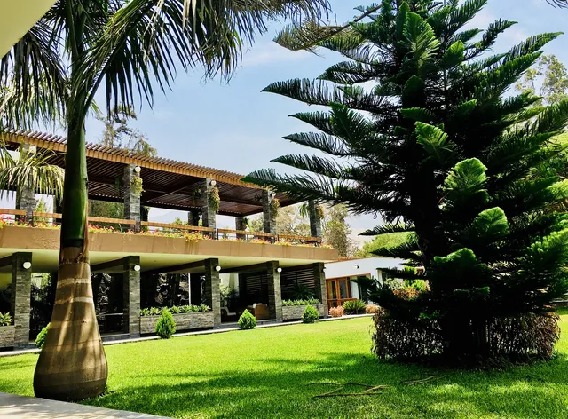 Hotel Campo y Fogata