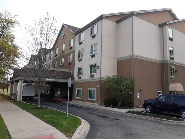 Guest Quarters North