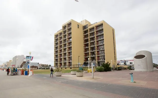 The Breakers Resort Inn