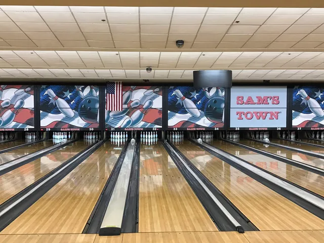Sam's Town Bowling Center