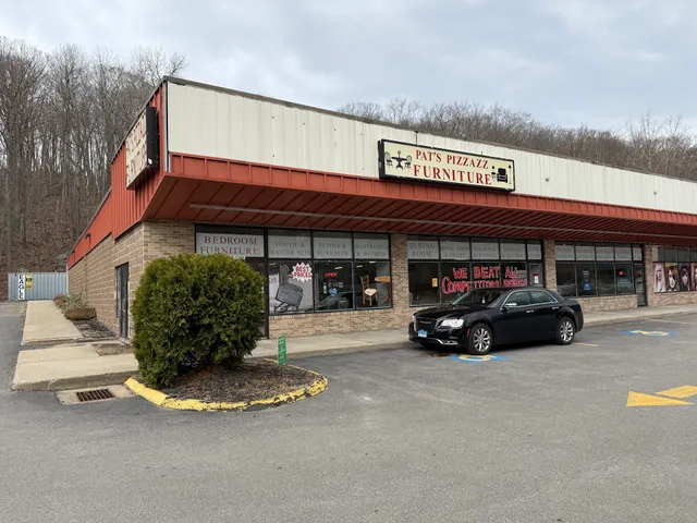 Pat's Pizzazz Furniture