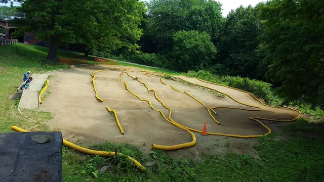 Gun Hill R/C Off Road Track