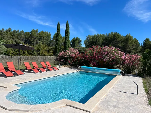 La villa rouge Luberon