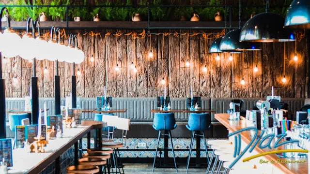Diaz - Bar & Restaurant