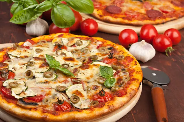 Classic Pizza Restaurant III