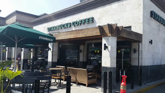 Starbucks Salinas