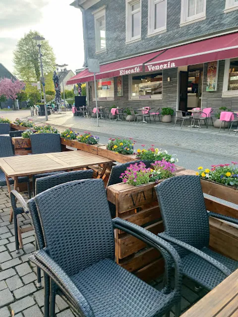 VA'BENE! | Pizzeria • Ristorante