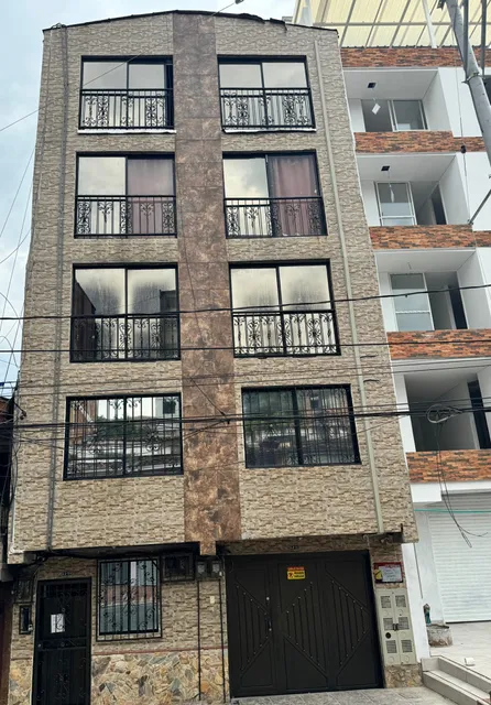 APARTA SUITES TORRE DE PRADO