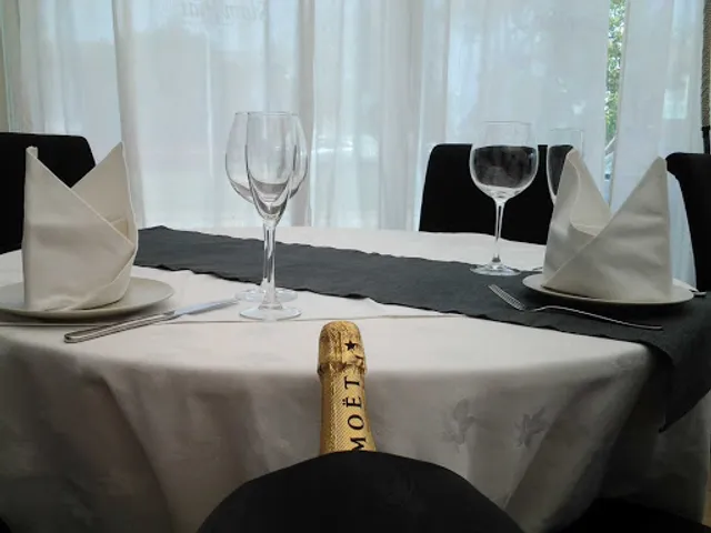 Siam Thai, Restaurante Tailandés