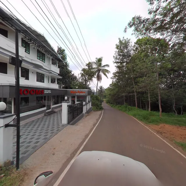 OYO Leaf Garden Cottage