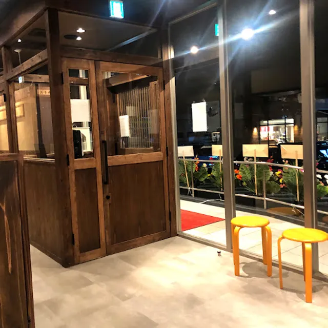 炭火焼干物定食しんぱち食堂 宇都宮店