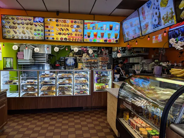 USA Donuts & Croissants