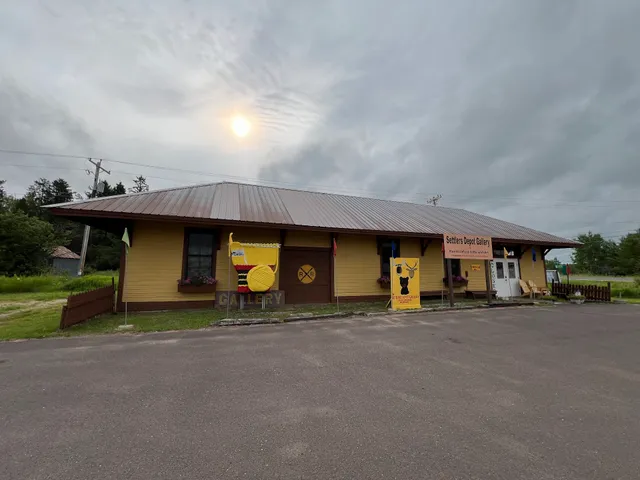 Settler's Depot Gallery