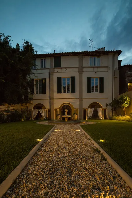 LUCUS Exclusive Bed and Breakfast