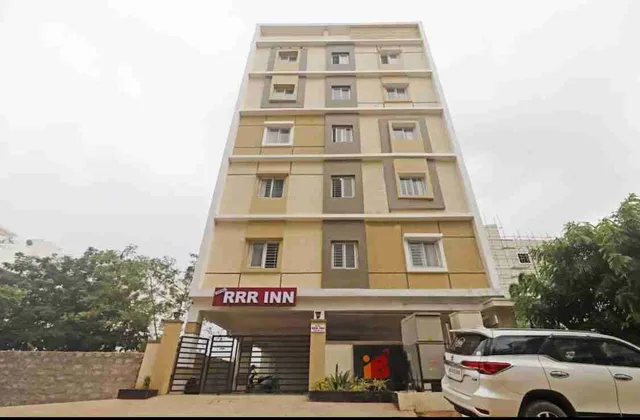 RRR Inn Guest Rooms & PG for Co-Living