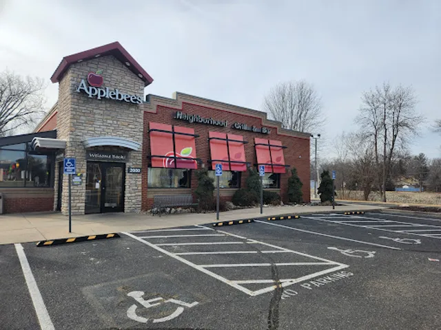 Applebee's Grill + Bar