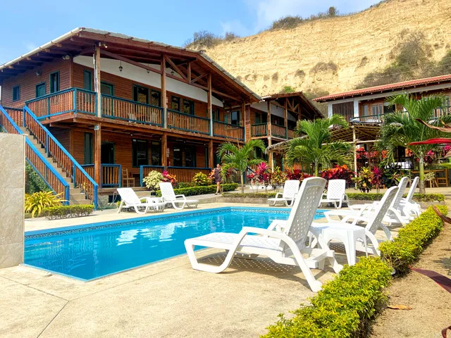 Canoa South Beach | Vista al mar | Piscina | Restaurant | Canoa | Turismo | Ecuador |