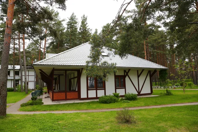 Zagorodnyy Otel' Pleskov