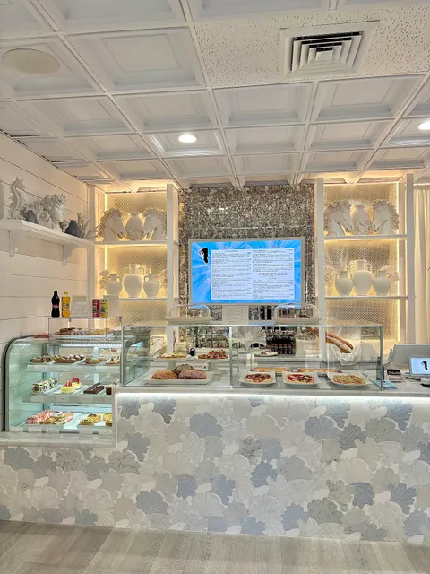 Tavolena Sandwich & Bakery