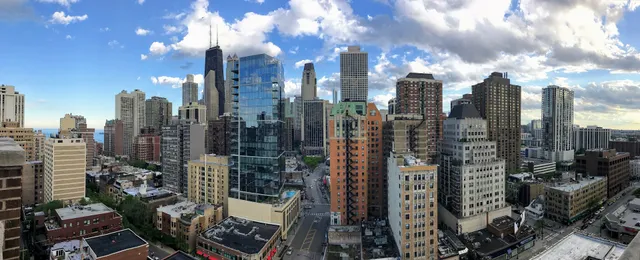 Canterbury Court Apartments