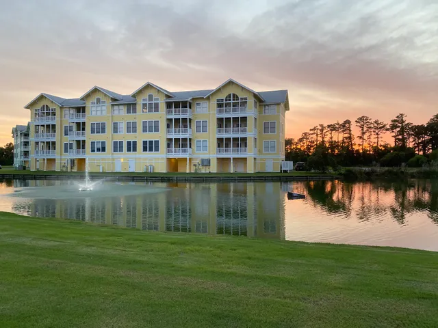 Cambridge Cove At Bermuda Bay