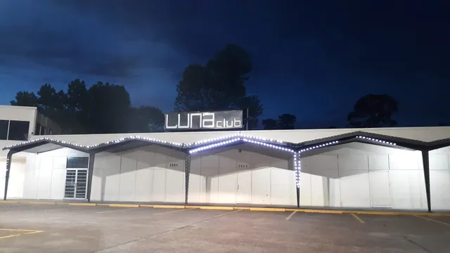 Luna Club