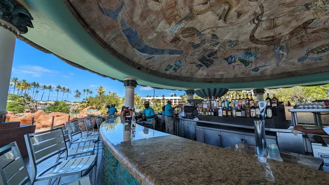 Lagoon Bar & Grill