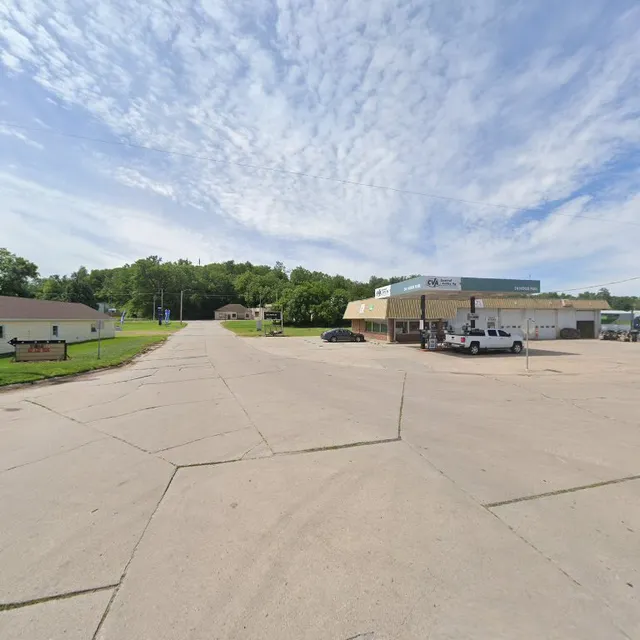 Red's Tire & Lube LLC