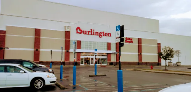 University Town Plaza