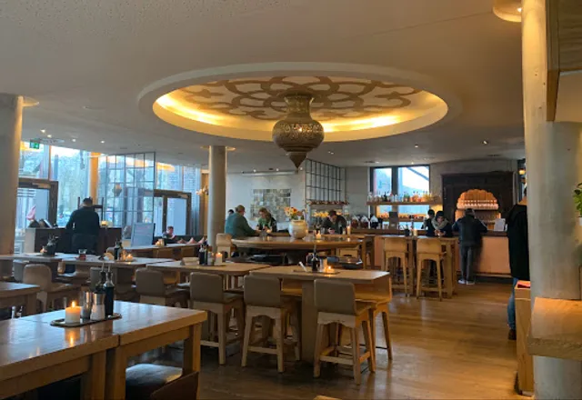 bona'me Köln-Rheinauhafen