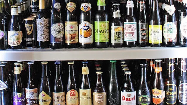 Birreria Molo 2.2 - Bottega della birra -Piccolo pub