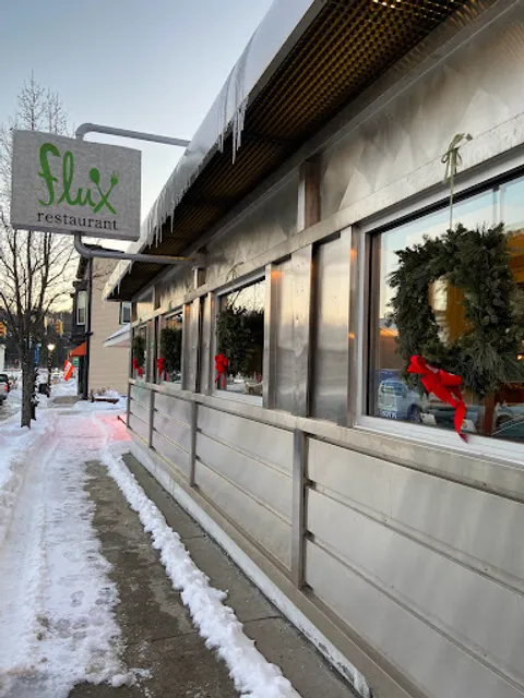 Flux Restaurant and Bar