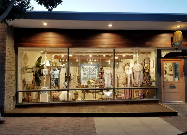 Flipside Beach Boutique