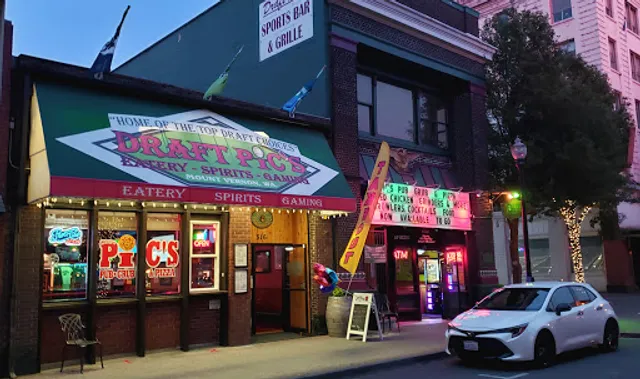 Draft Pic's Pub-Grub & Pizza