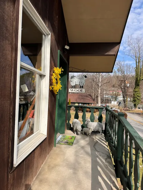 Smoky Mountain Spinnery