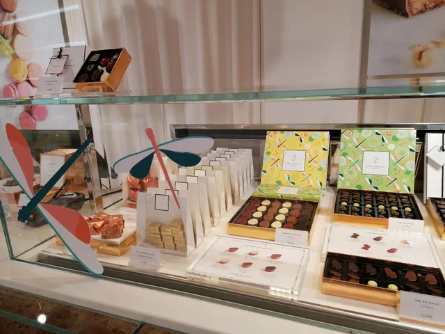 PIERRE MARCOLINI Paris Commerce