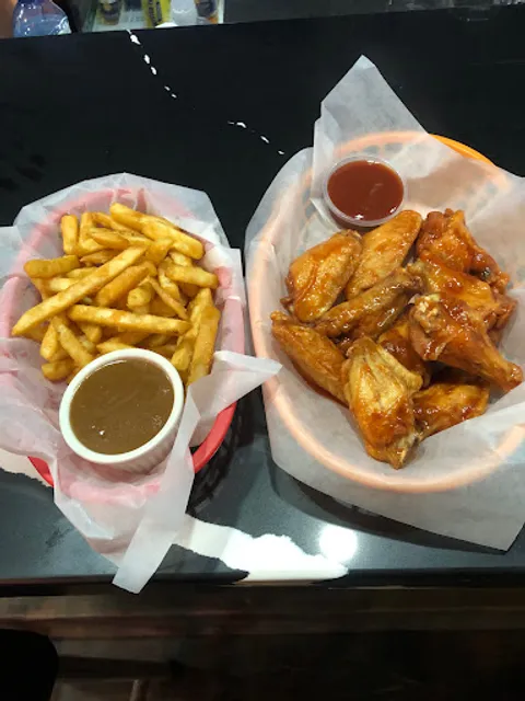 Ritz Bites Bar and Grill