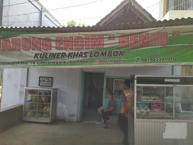 Rumah Makan (RM) Encim Geniu