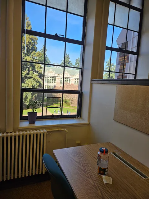 Tateuchi East Asia Library