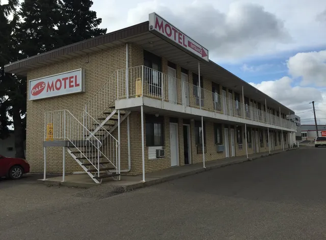 Pals Motel