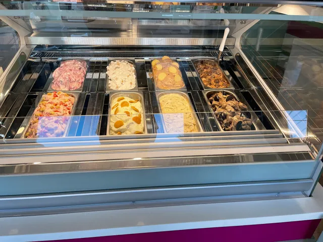 Naile Gelato Old San Juan