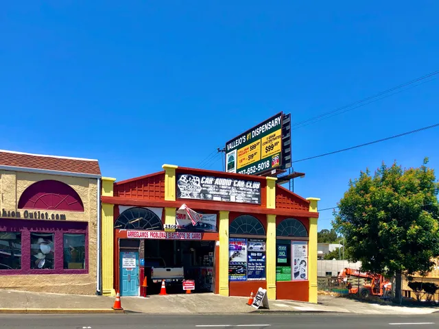 panchocisco tunes car stereo & alarm