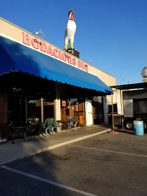 Marshall's Bodacious BBQ