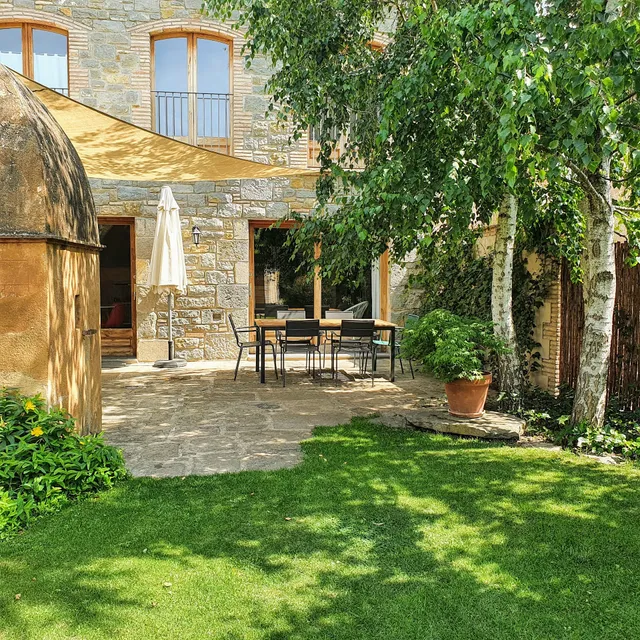 Auró Blanc- Allotjament Turístic