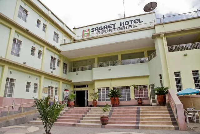 SAGRET HOTEL EQUATORIAL