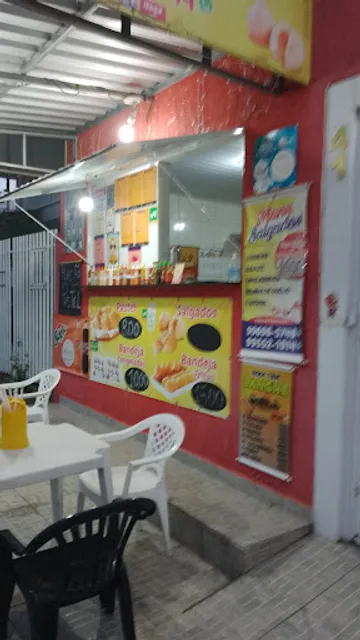 Manu lanches salgados e pastéis