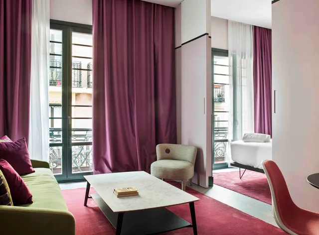 Amor de Dios 17 Luxury Suites