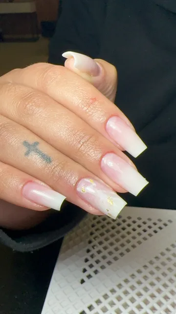 Miami Nails