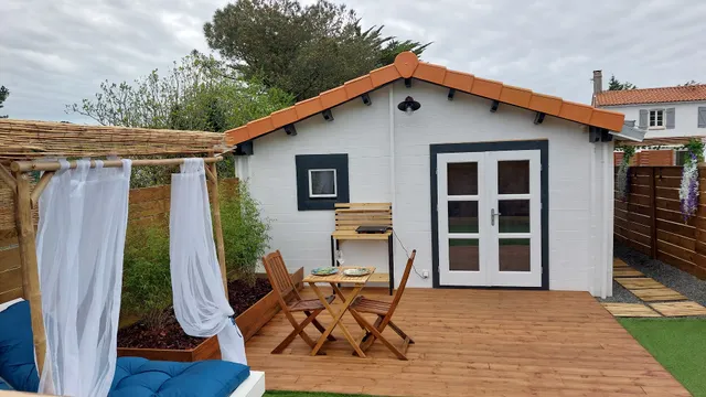 Love Home 85 : Love Room de charme avec spa, nuit romantique, Love hôtel proche Nantes, en Vendée, Pays de la Loire